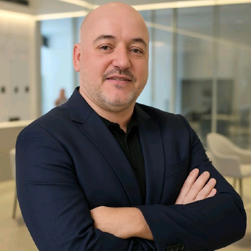 Foto do Fundador Michel Sniecikoski